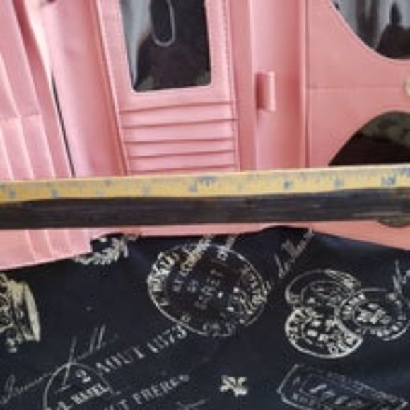 HTF Pink Glitter Lux De Ville V8 wallet EUC - Picture 9 of 11
